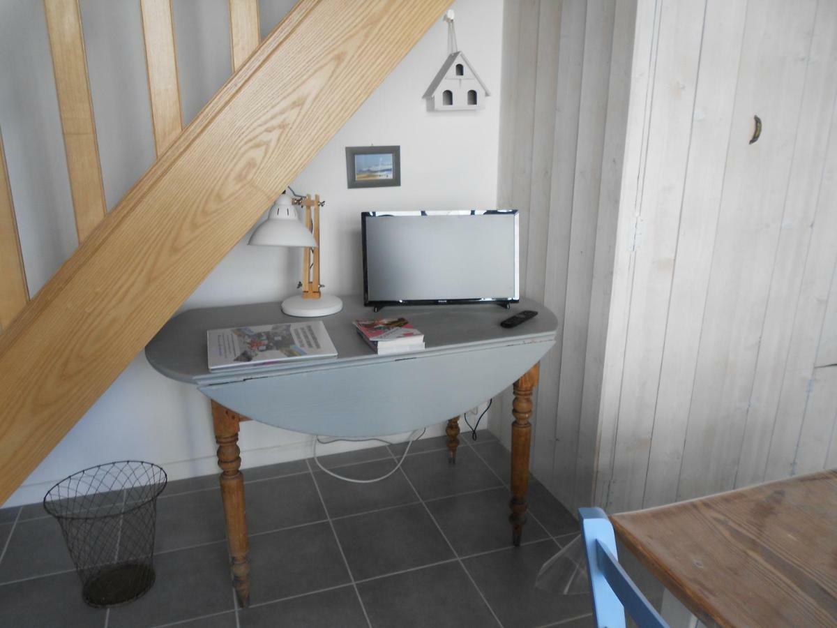 La Petite Maison Du Parc Bois-en-Ardres エクステリア 写真